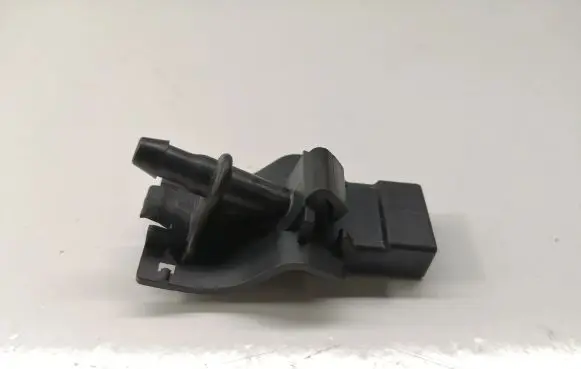Toyota Auris 150 Windshield washer spray nozzle 8538112330