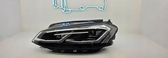 Volkswagen Golf VII Headlight/headlamp 5G1941081 1ZX01306625