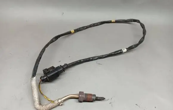 Audi A1 Exhaust gas temperature sensor 03L906088FA