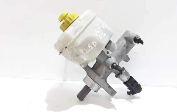 Master brake cylinder