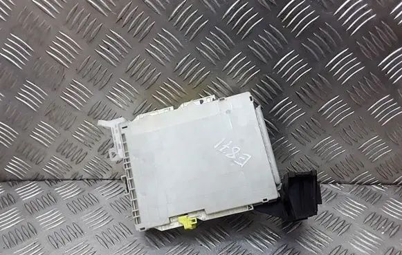 Toyota Prius (XW30) Engine control unit/module 8922147300