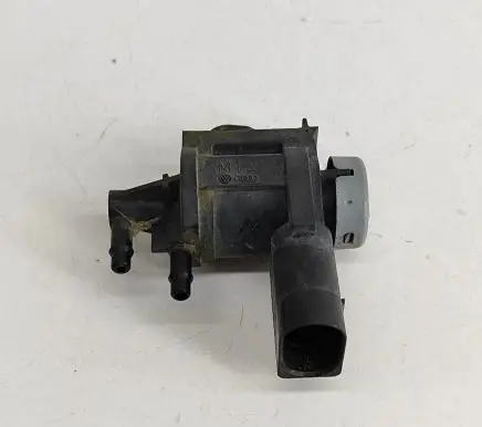Volkswagen Crafter Turbo solenoid valve 1K0906283A
