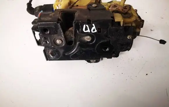 Seat Ibiza III (6L) Front door lock 3B1837016BQ