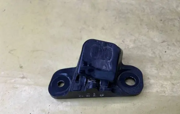 Mazda 6 Tailgate/trunk/boot lid buffer GS1M-63-671B GS1M63671B
