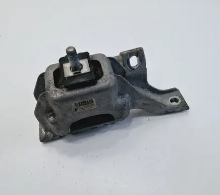 Mini One - Cooper Coupe R56 Engine mount bracket 6779805