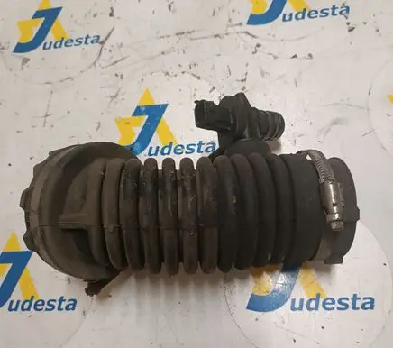 Opel Zafira C Air intake hose/pipe 315875880