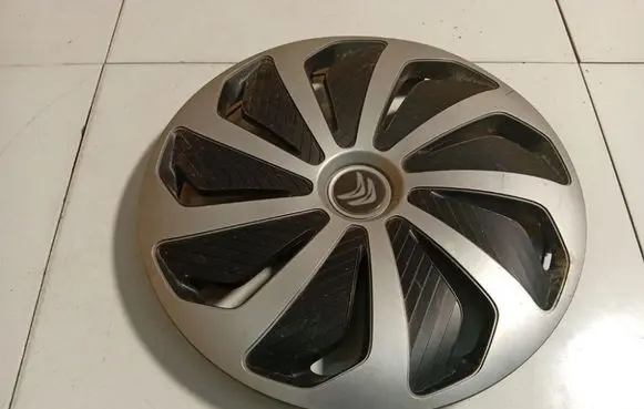 Citroen C4 I Picasso R16 wheel hub/cap/trim 