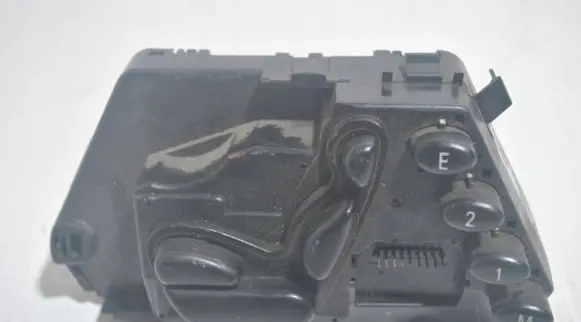 Mercedes-Benz S W220 Seat control switch 2208219851