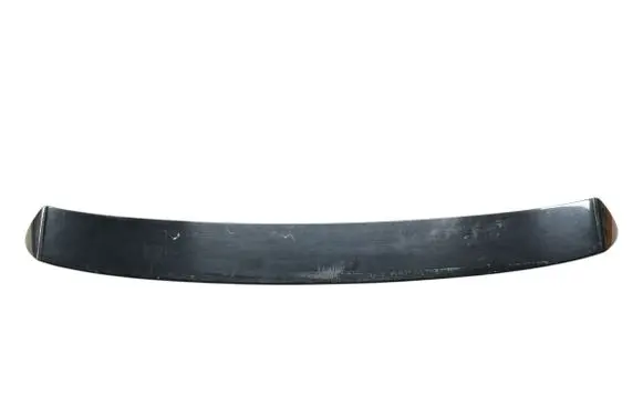 Tailgate/trunk spoiler