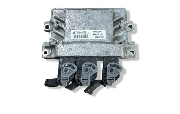Renault Clio III Engine control unit/module ECU S120200105A 8200522357