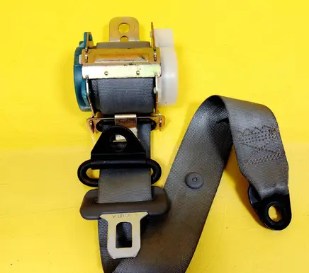 Hyundai Getz Rear seatbelt 784-3251