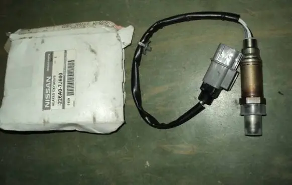 Nissan Primera Lambda probe sensor 226A07J600