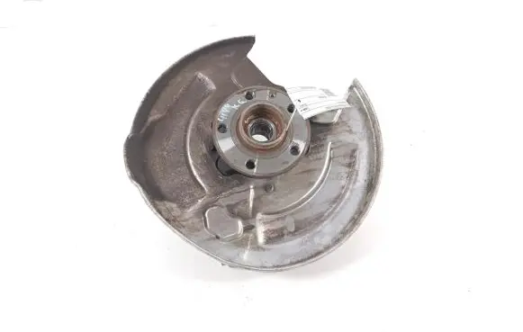 Volvo S60 Rear wheel hub