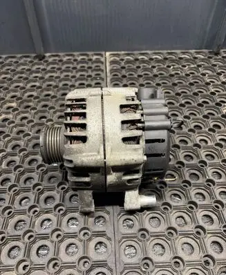 Citroen C4 Grand Picasso Generator/alternator 9661544880 2543457A