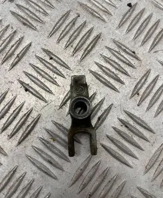 Saab 9-5 Fuel Injector clamp holder