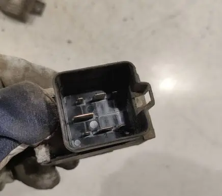 Renault Scenic II - Grand scenic II Glow plug pre-heat relay 7700115078