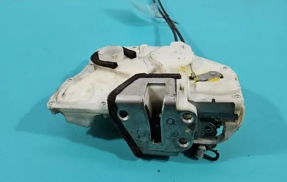 Suzuki SX4 Front door lock IMPRK1524465