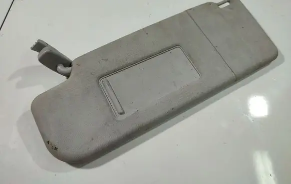 Sun visor