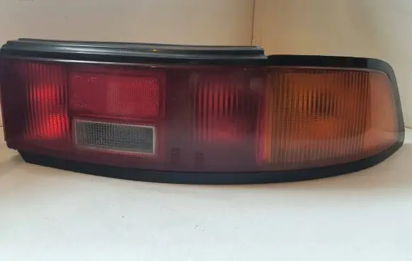 Mazda 323 F Rear/tail lights 0431321R