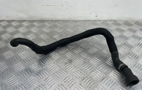 Mercedes-Benz E W212 Engine coolant pipe/hose A2711411683
