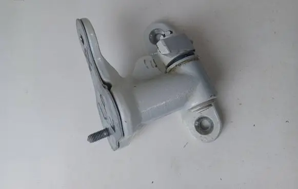 Mercedes-Benz CLA C117 X117 W117 Front door upper hinge LI314M