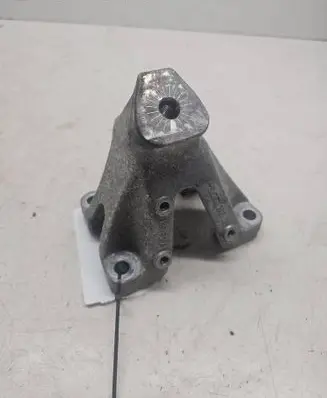 Audi A6 C7 Engine mounting bracket 8K0199307BJ