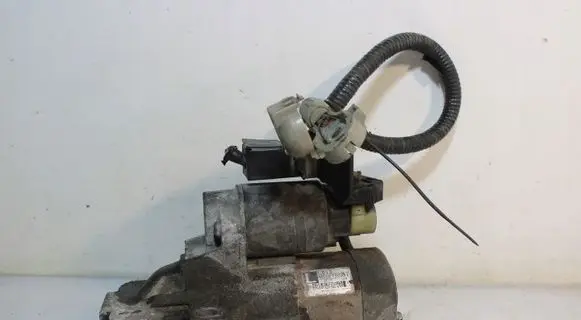 Mazda 3 I Starter motor M000T90981