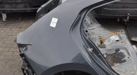 Mazda 3 Front quarter panel 
