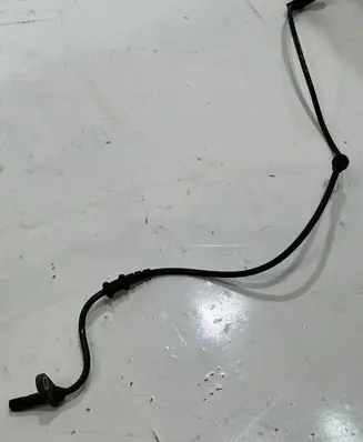Mercedes-Benz E C207 W207 ABS brake wheel speed sensor A2075400017. W212 COUPE | 888.112.475K000133