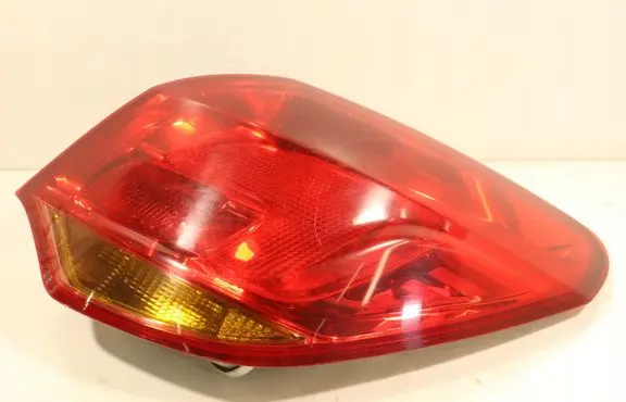 Opel Astra J Rear/tail lights E245027