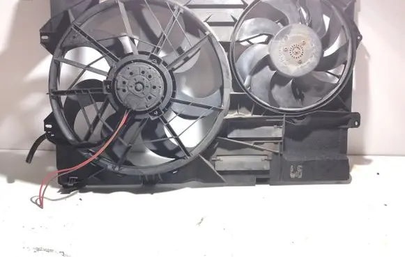 Volkswagen Multivan T5 Electric radiator cooling fan 7H0121201CN 0093042