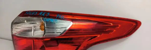 Ford Focus Rear/tail lights BM5113404G BM5113404H BM5113414AH