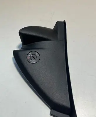 Opel Insignia B Dashboard side end trim 13481018 30099744 551186240