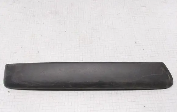 Ford Focus Front bumper splitter molding 4M5117E909AF
