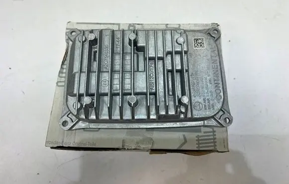 Mercedes-Benz B W247 LED ballast control module A2479004204