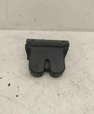 Audi A3 S3 8L Tailgate/trunk/boot lock/catch/latch 8L0827520C