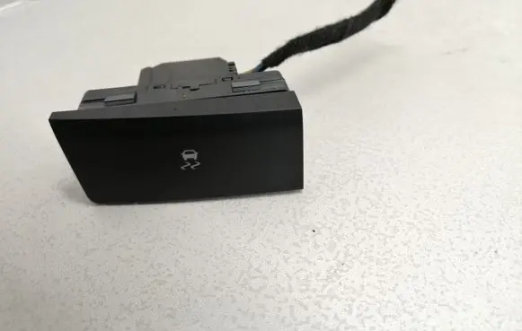 Opel Insignia A ESP (stability program) switch 0225 1327