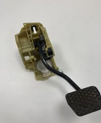 BMW 5 E60 E61 Brake pedal 6769221 4010613