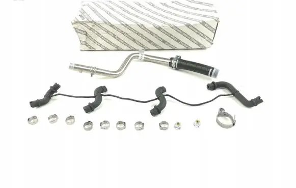 Fiat 500X Fuel injector supply line/pipe 77366014
