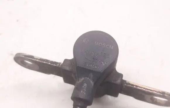 Renault Scenic I Crankshaft position sensor 0281002175