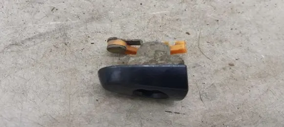 Toyota Avensis Verso Front door lock (next to the handle) NOCODE