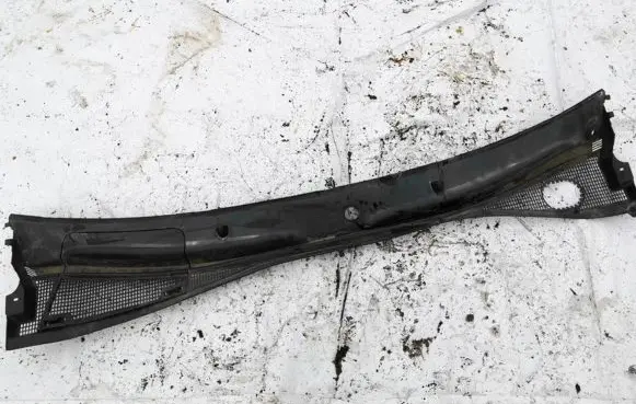 Renault Kangoo I Wiper trim 7700304885