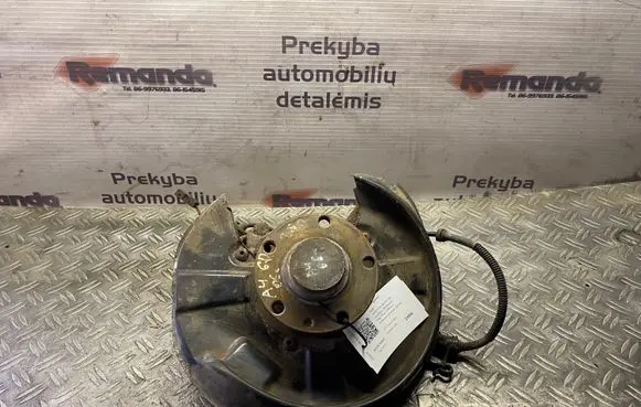 Audi A4 S4 B7 8E 8H Rear wheel hub