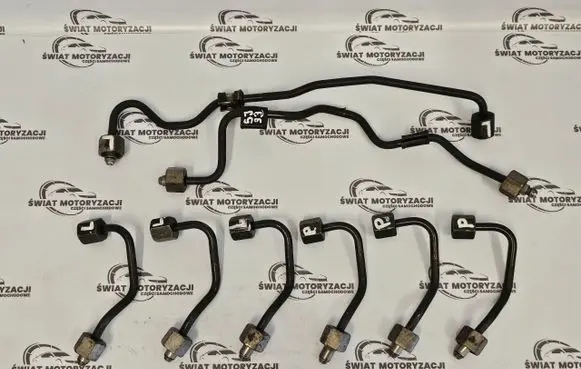 Jeep Commander Fuel injector supply line/pipe 