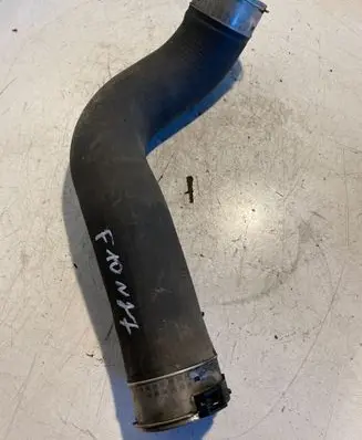 BMW 5 F10 F11 Intercooler hose/pipe