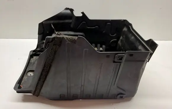 Volvo XC60 Battery tray 31299867