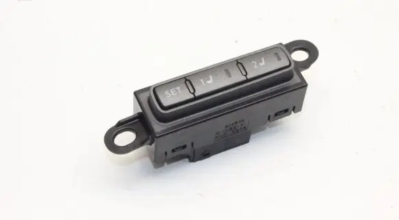 Infiniti Q50 Other switches/knobs/shifts