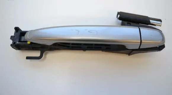 Subaru Outback Front door exterior handle