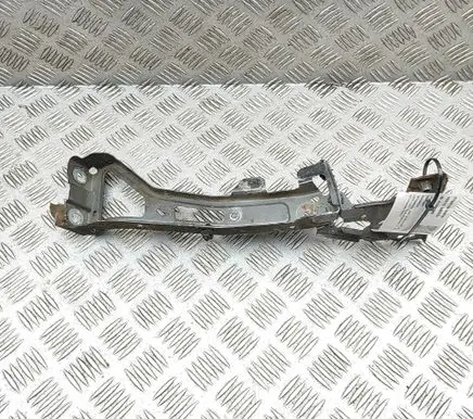 Audi A4 Allroad B9 Fender mounting bracket 8W0821135B 8W0821183A