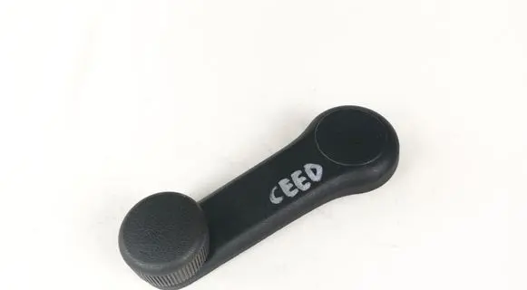 KIA Ceed Front door window winding handle 8263022001